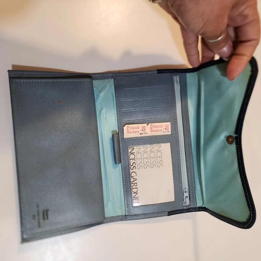 Princess Gardner Green cowhide Vintage Wallet